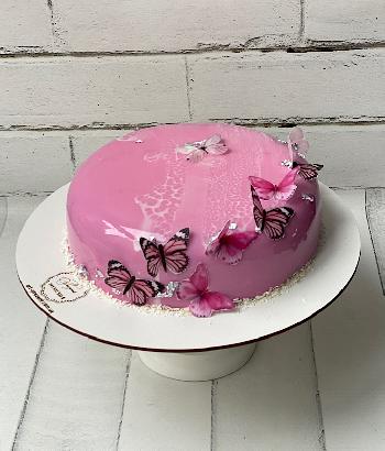торти на замовлення Мусовий торт з метеликами